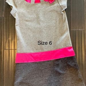 Perfect girl’s dress for family pictures!